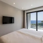 Mare & Luce - Beachfront Complex *