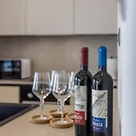Mare & Luce - Beachfront Complex Villa Pijavicino