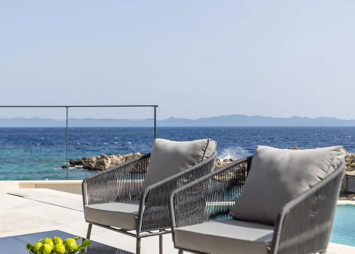 Mare & Luce Villa Pijavicino