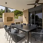 Mare & Luce - Beachfront Complex Villa *