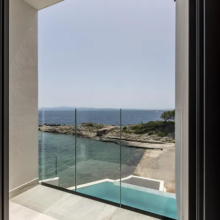 Mare & Luce - Beachfront Complex * Pijavicino