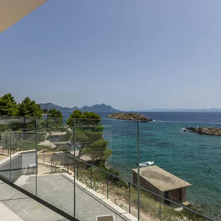 Mare & Luce - Beachfront Complex *
