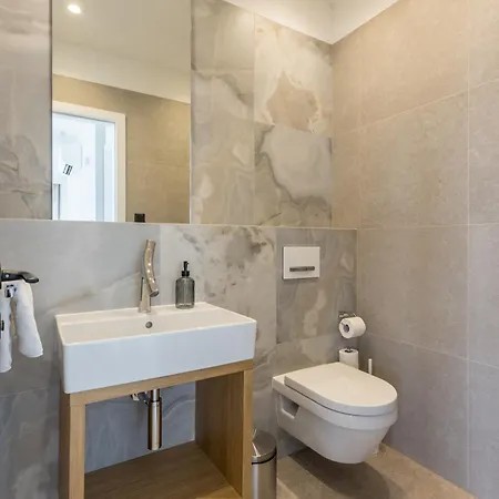 Villa Mare & Luce - Beachfront Complex *