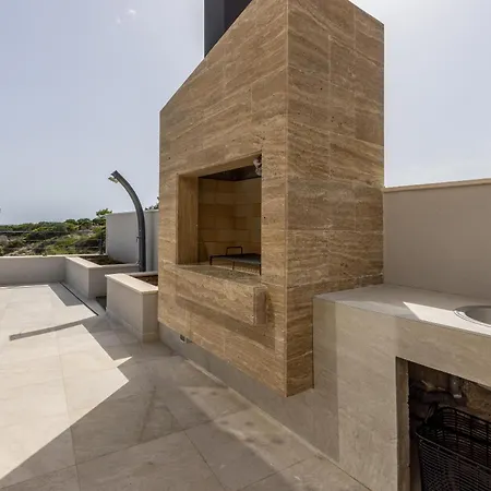 Mare & Luce - Beachfront Complex Villa Pijavicino