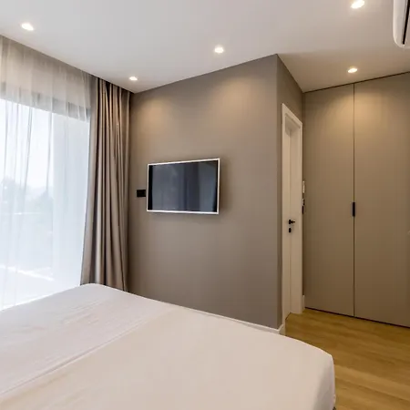Mare & Luce - Beachfront Complex Villa