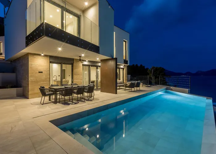 Mare & Luce Villa Pijavicino